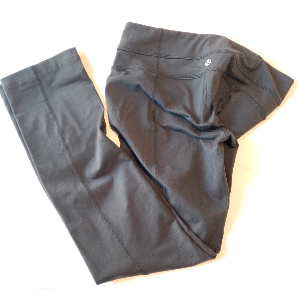 Lululemon leggings size 6